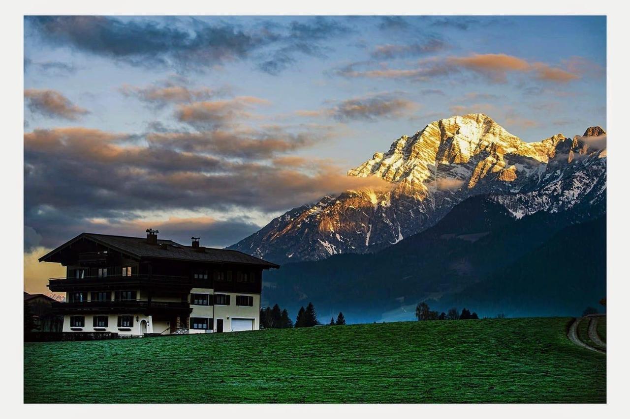 Haus Im Gruenen Saalfelden Exterior foto